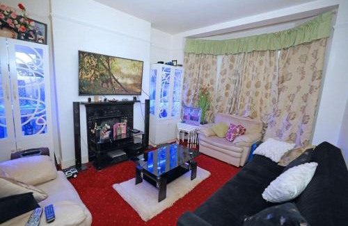 Dartmouth Park House | IziHome