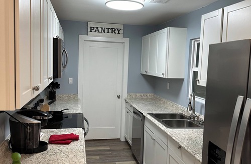 Griffin House | J&A's Hideaway