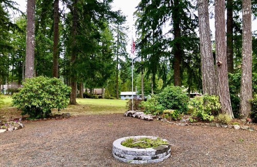 Shelton House | J and J Fairway View, Beautiful golf course