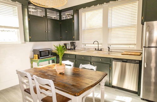 Central Gardens House | J Birds' Bungalow