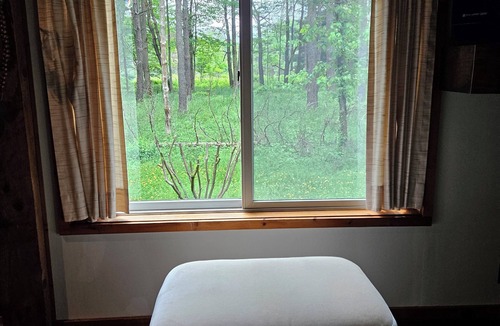Russell Cabin | J&D Hand Crafted Cabin