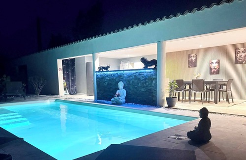 Entraigues-sur-la-Sorgue Apartment | J & J Home