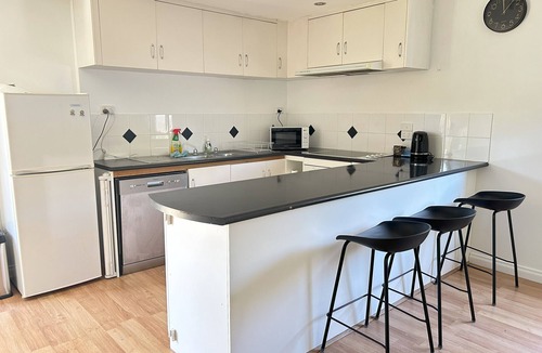 Horsham House | J & M's Place