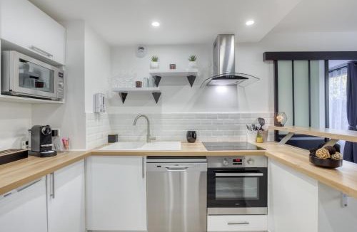 Magny-le-Hongre Apartment | J-Mo Home - Magny - Moderne et chaleureux