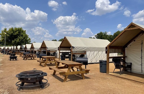 Sutherland Springs Cabin | #J Son's Rio Cibolo - Glamping Cabin