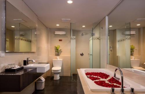Kuta Hotel | J4 Hotels Legian