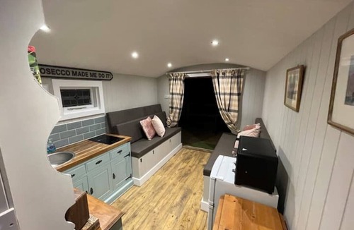 Lytchett Matravers House | Jabba the Hut