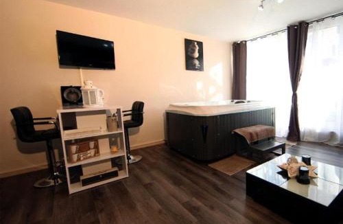 Val-de-Travers Apartment | Jac-Cosy