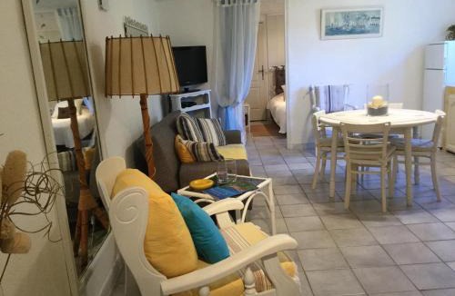 La Croix-Valmer Apartment | Jacadi