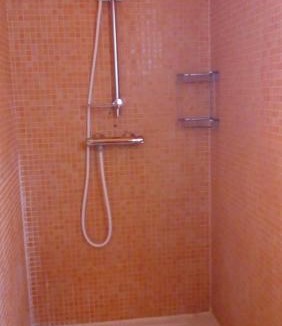 Ledenon House | Jacambra