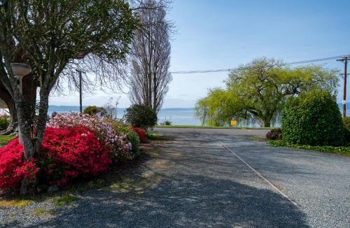 Ngongotaha Hotel | Jack & Di's Lakefront Motel