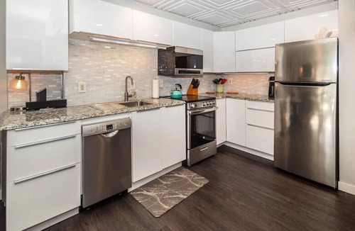 Killington Apartment | Jack S`Bearo- AC, Pool, Mountain Views, Hiking, Gym
