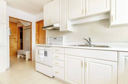 Golden Valley House | Jack's Lake Retreat - Perfect for multi-families!