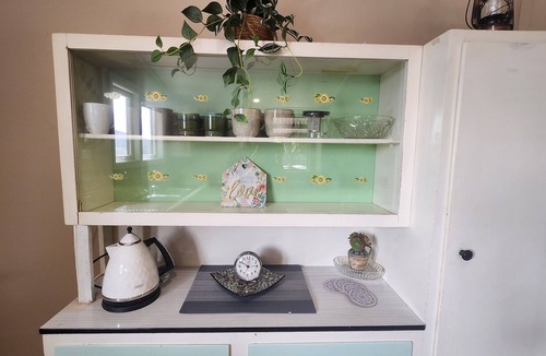 Kingscote House | Jack's Shack Kingscote