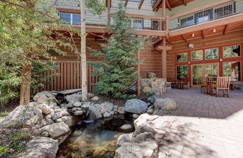 River Run Condo | Jackpine Lodge by Summit County Mountain Retreats
