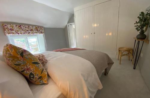 Calver House | Jacks Cottage, Curbar