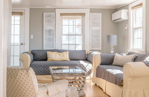 Newbury House | JackShack on Plum Island | Walk to Beach!