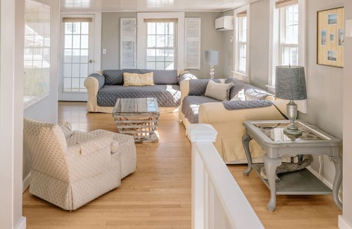 Newbury House | JackShack on Plum Island | Walk to Beach!
