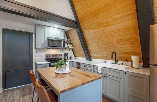 Rossville Cabin | Jackson A Frame