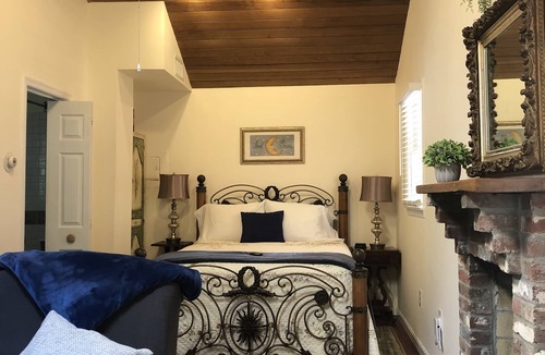 Railroad Bed & Breakfast | Jackson House B&B