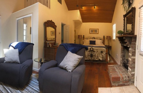 Railroad Bed & Breakfast | Jackson House B&B