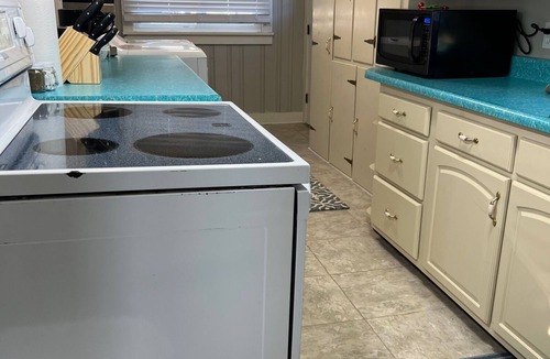 Litchfield House | Jackson House; Pets Welcome