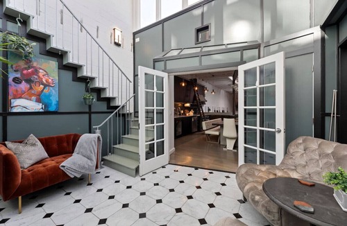 Old Market Apartment | Jackson Rooftop Loft by the Bars