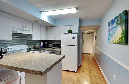 Jacksonville Beach Condo | Jacksonville Beachdrifter by Distinctive Beach Rentals