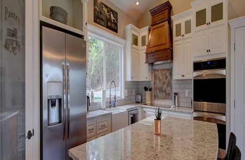 Jacksonville House | Jacksonville Mountain Retreat