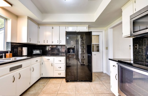 Hollyford House | Jacksonville Vacation Home w/Trout River Access