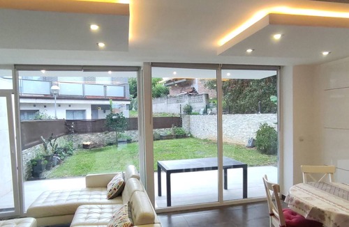 El Astillero House | JACKY & FREDY'S GUEST HOUSE