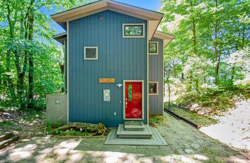 Lake Michigan Beach House | Jacobia Lakefront Retreat