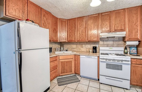 Midwest City House | Jacobs Comfort.close to all things OKC Metro