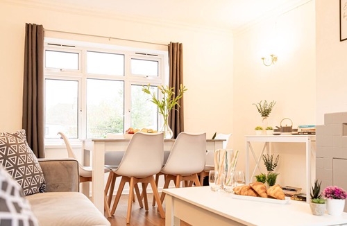 Banbury Apartment | Jacobs House Accommodation Banbury