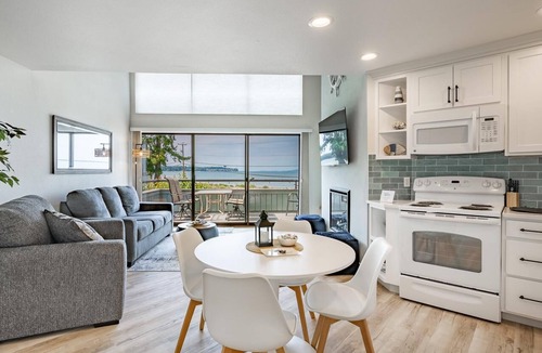 Birch Bay Condo | Jacobs Landing 1106 View 2 Bedroom Condo