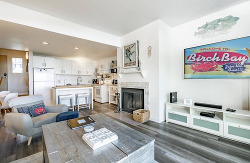 Birch Bay Condo | Jacobs Landing 207 View 1 Bedroom Condo