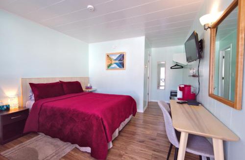 Victoria Junction Hotel | Jacques Cartier Motel