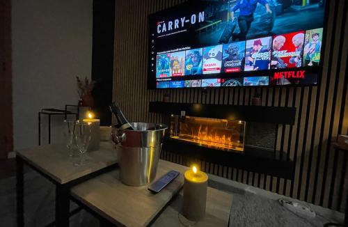 Bagneaux-sur-Loing House | Jacuzzi au bord de la rivière