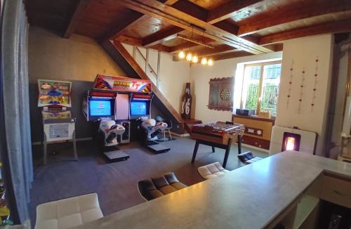 Soulosse-sous-Saint-Elophe Bed & Breakfast | Jacuzzi, Arcade et Repas compris