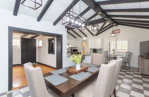 Artesia House | Jacuzzi Home - 5 min drive to FLETC!