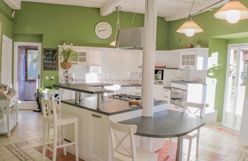 La Cadiere-et-Cambo Bed & Breakfast | Jade-Double room-Comfort-Ensuite with Shower