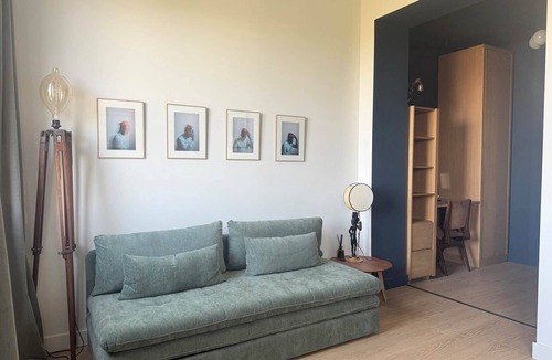 Carcassonne House | JADE (double room with sitting area)
