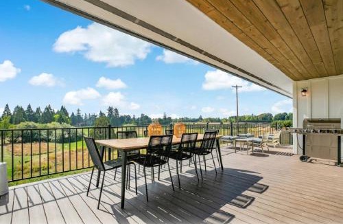 McMinnville House | Jade's View Estate