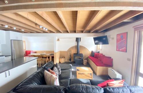 Dinner Plain House | Jagungal