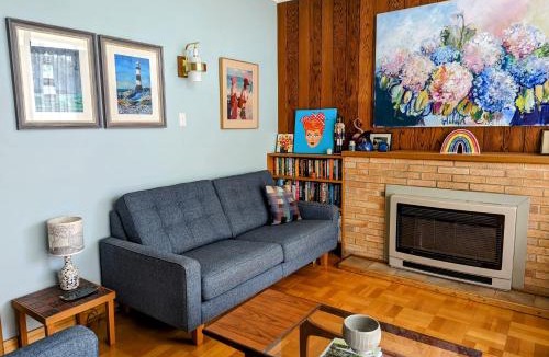 Fulham Gardens House | Jamaica Mid-Century