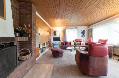 Alt Sankt Johann House | Jambo Pua