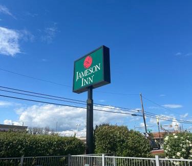 Winder Hotel | Jameson Inn Winder