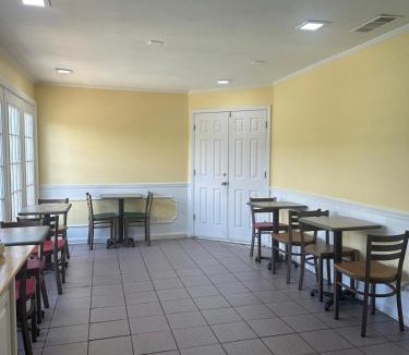 Winder Hotel | Jameson Inn Winder