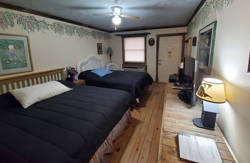 Jamesport Hotel | Jamesport Inn