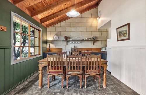 Jamieson Cottage | Jamieson Cottage 1 - By the River